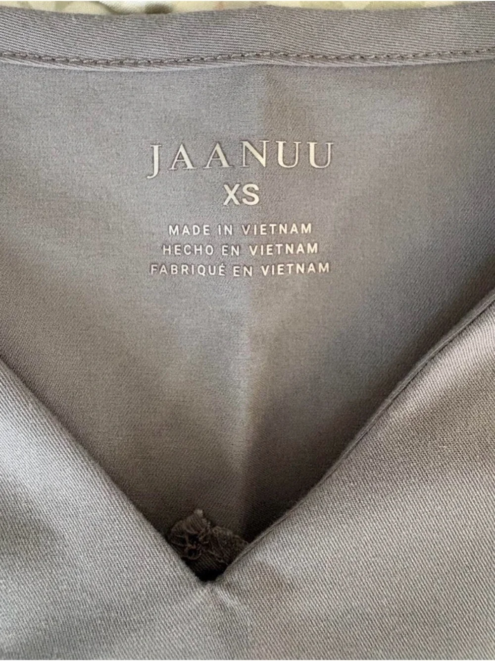Jaanuu Grey V-Neck Scrub Top & Drawstring Jogger Pants XS